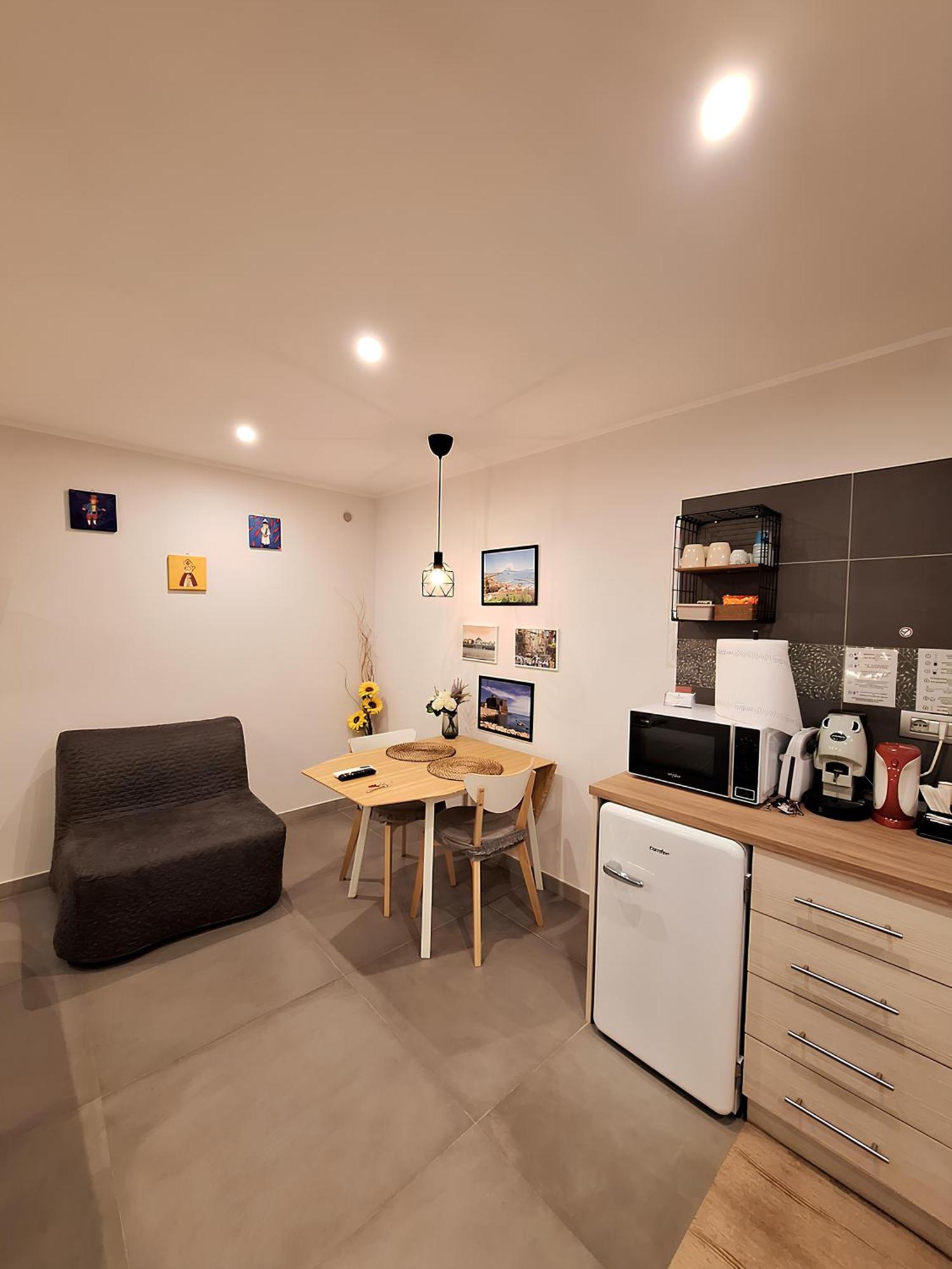 Casa E Bottega 41 Apartment เนเปิลส์ ภายนอก รูปภาพ