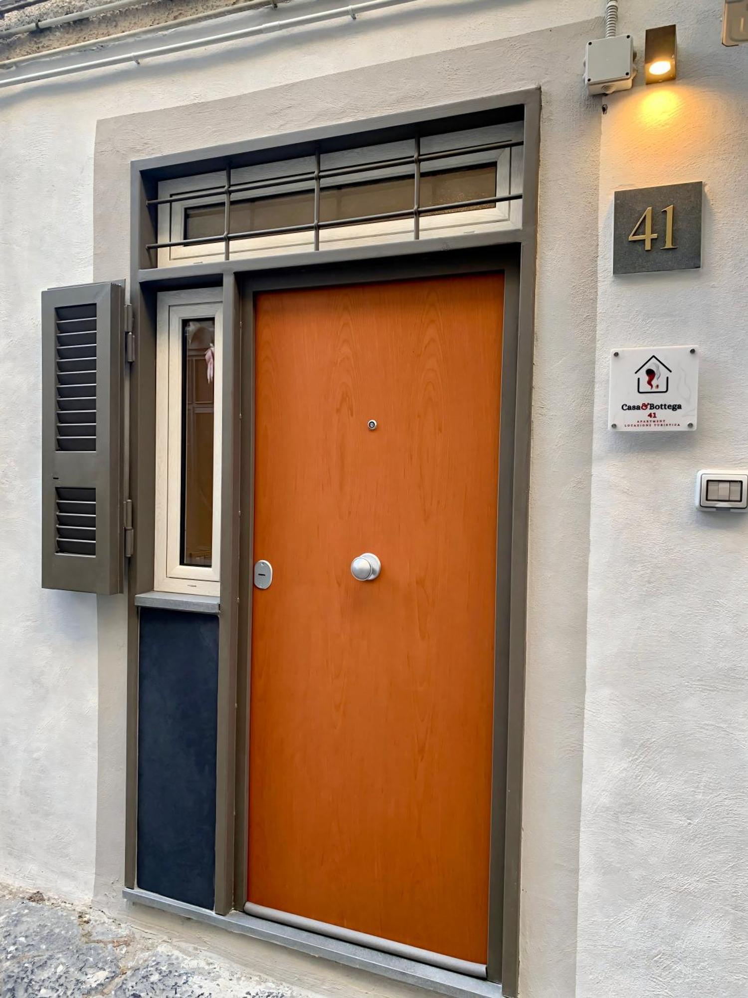 Casa E Bottega 41 Apartment เนเปิลส์ ภายนอก รูปภาพ